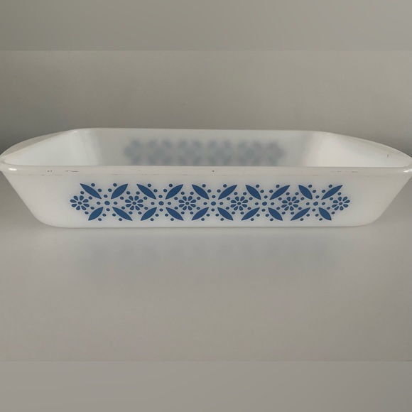 Vintage glassbake rectangular casserole dish - Picture 13 of 13